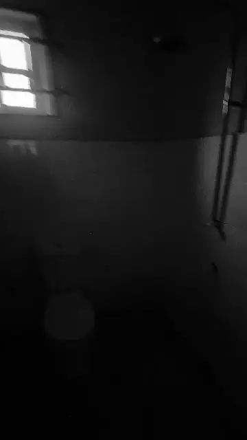 Newly built self-contain, photo 5 of 6